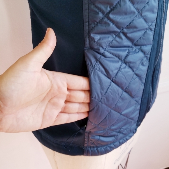 🌸 Athleta |‎ Teal Outerwear Nylon Puff Vest XS - Picture 5 of 10
